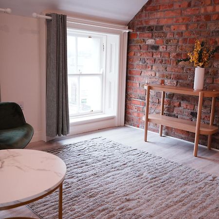 Spire Entire Attic Apartment No Kitchen Dublin Bagian luar foto